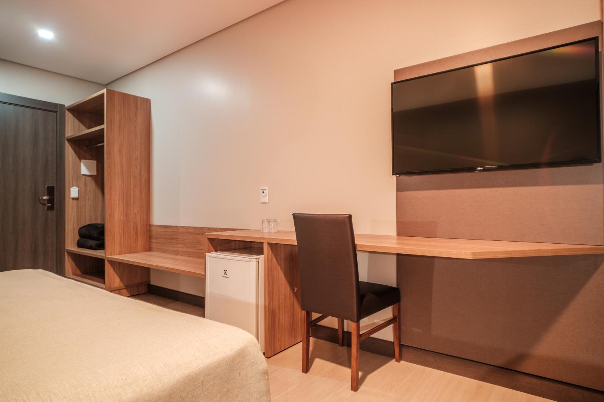 Bello Hotel Toledo  Zewnętrze zdjęcie