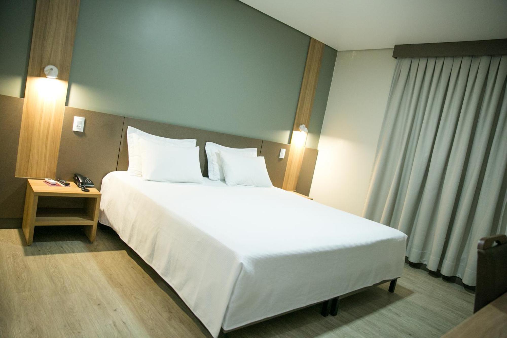 Bello Hotel Toledo  Zewnętrze zdjęcie