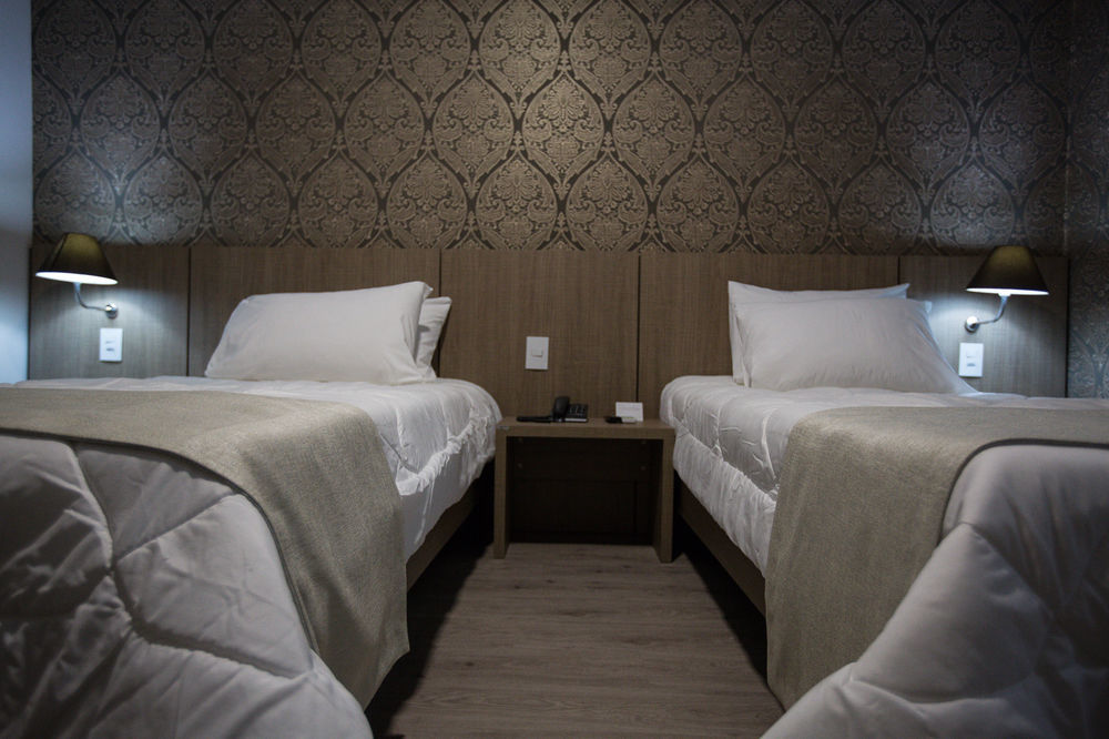 Bello Hotel Toledo  Zewnętrze zdjęcie
