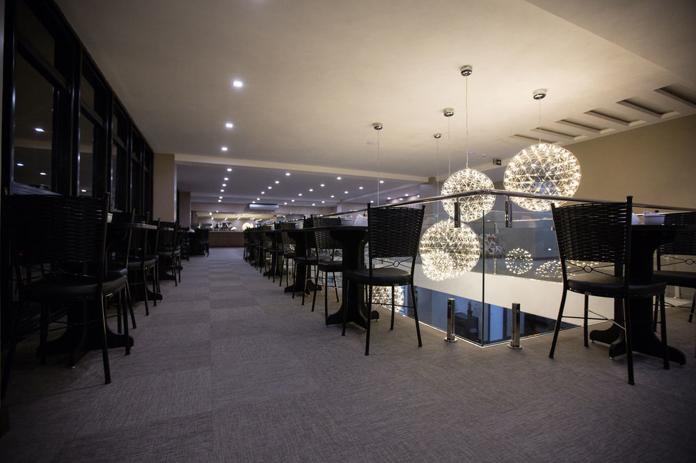 Bello Hotel Toledo  Zewnętrze zdjęcie