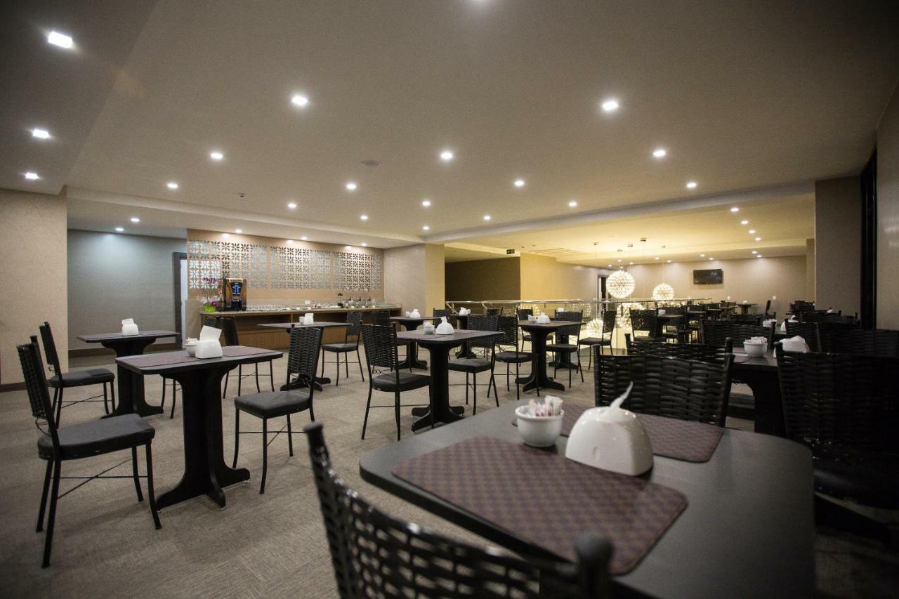 Bello Hotel Toledo  Zewnętrze zdjęcie