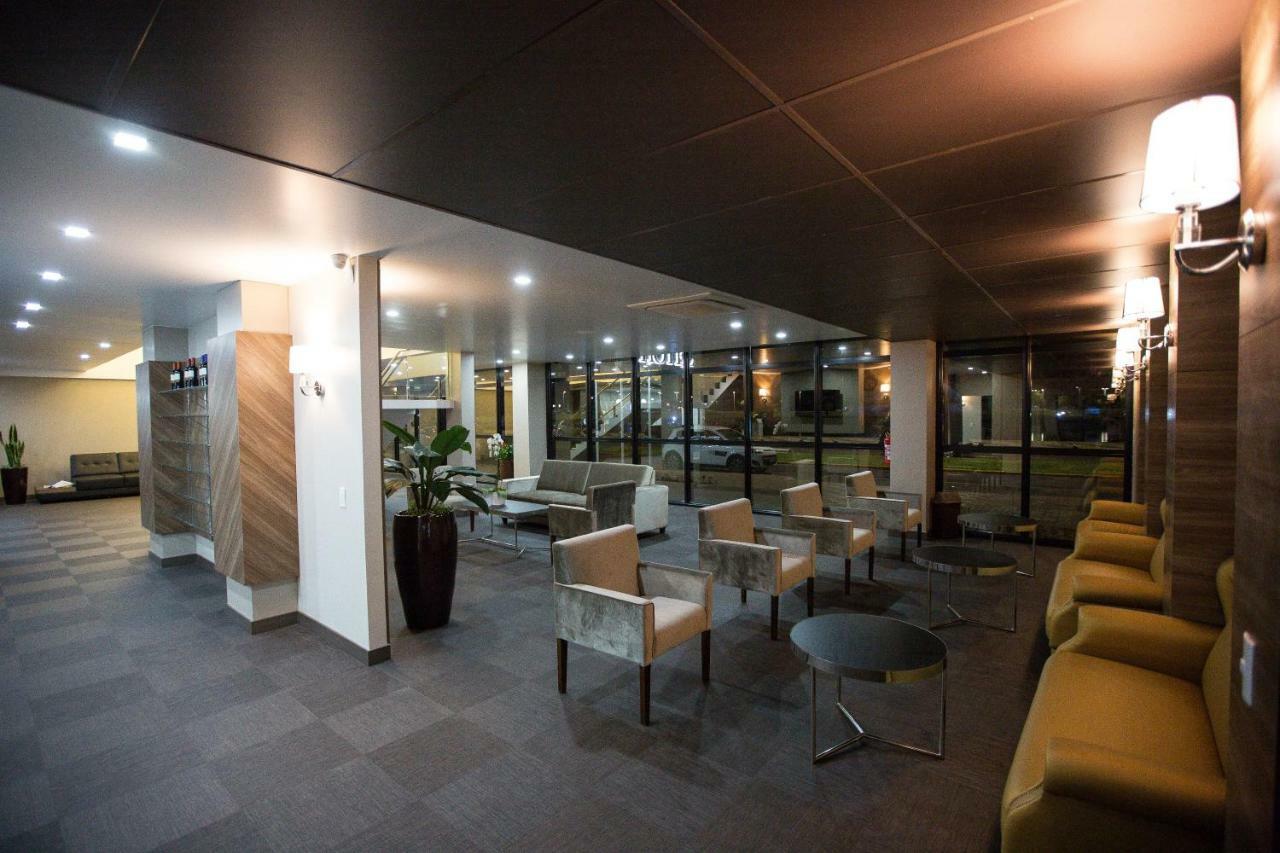 Bello Hotel Toledo  Zewnętrze zdjęcie