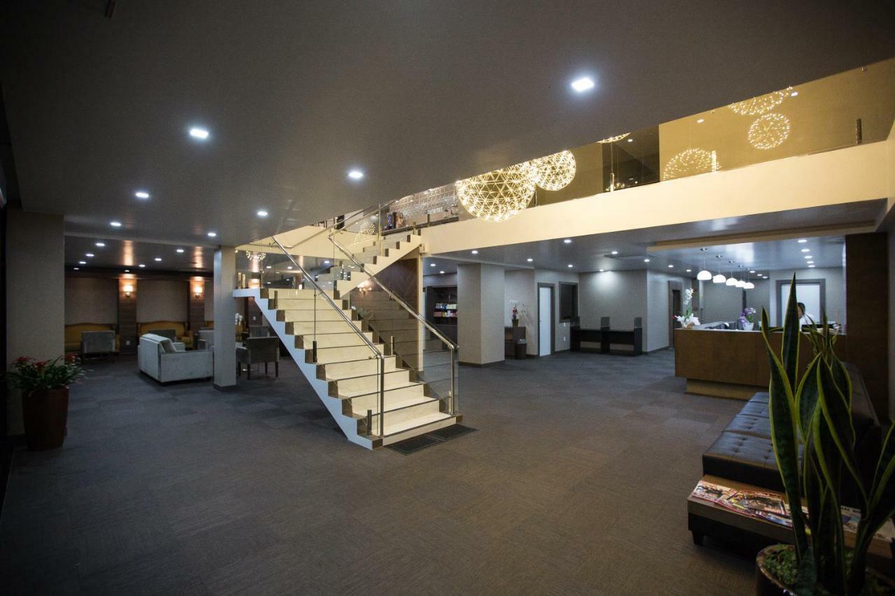 Bello Hotel Toledo  Zewnętrze zdjęcie